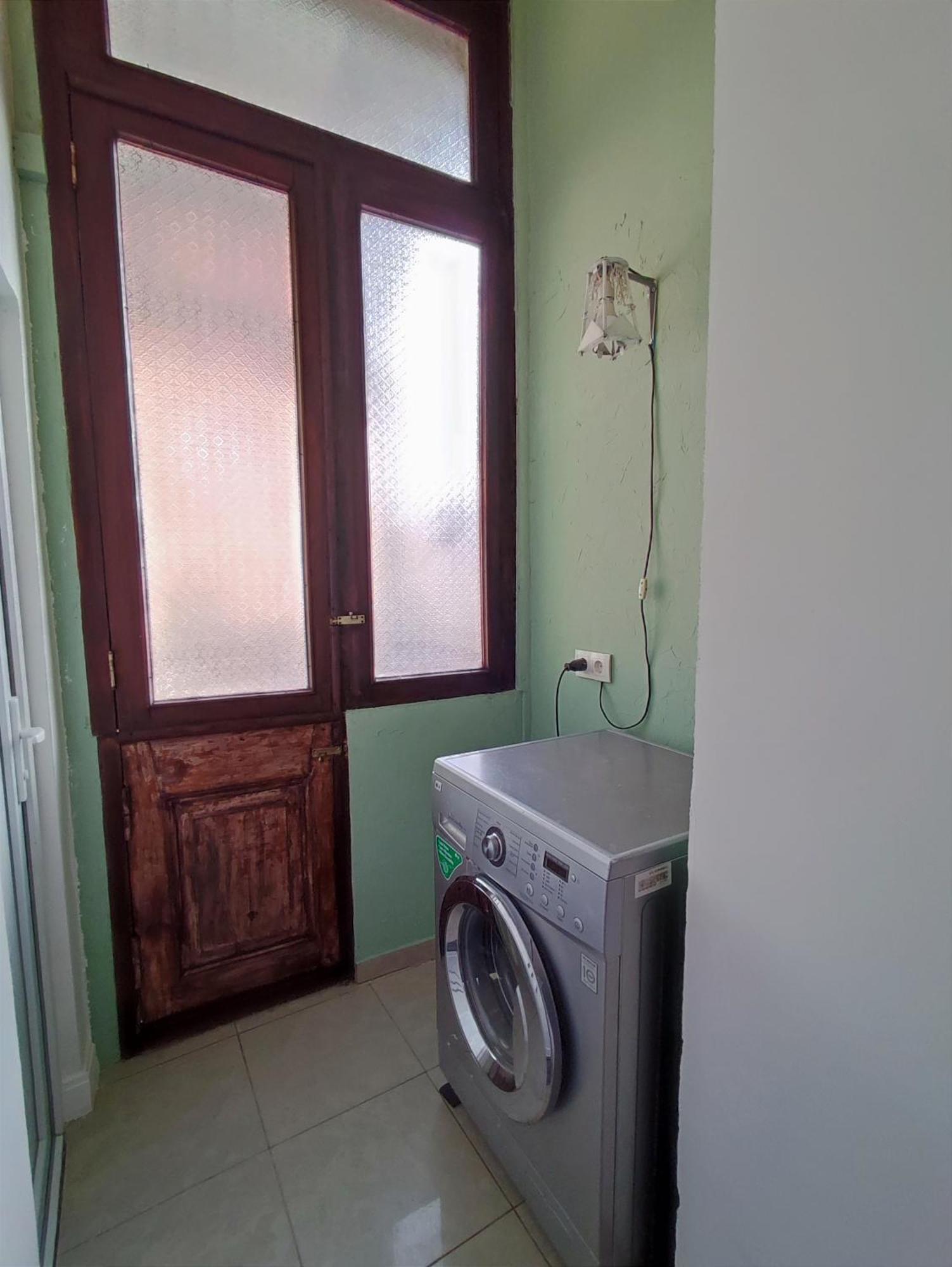 Отель 9 Doors Тбилиси Экстерьер фото